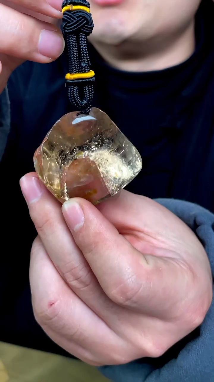 水晶摆件未镶嵌181