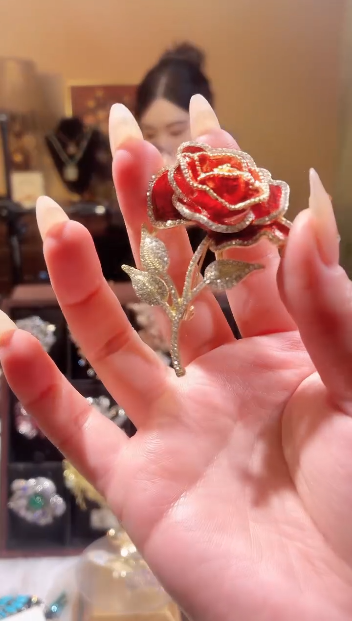 合成立方氧化锆铜合金红色玫瑰