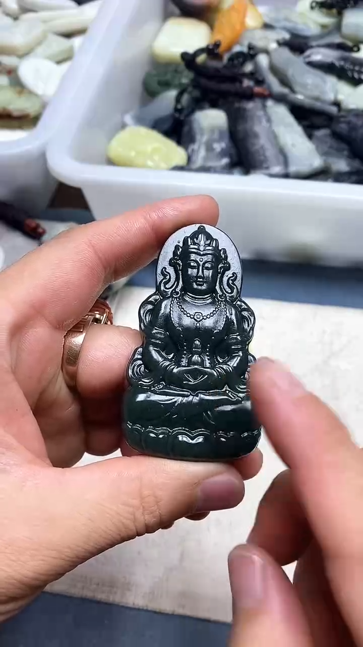 吊坠(不含链)未镶嵌和田玉1