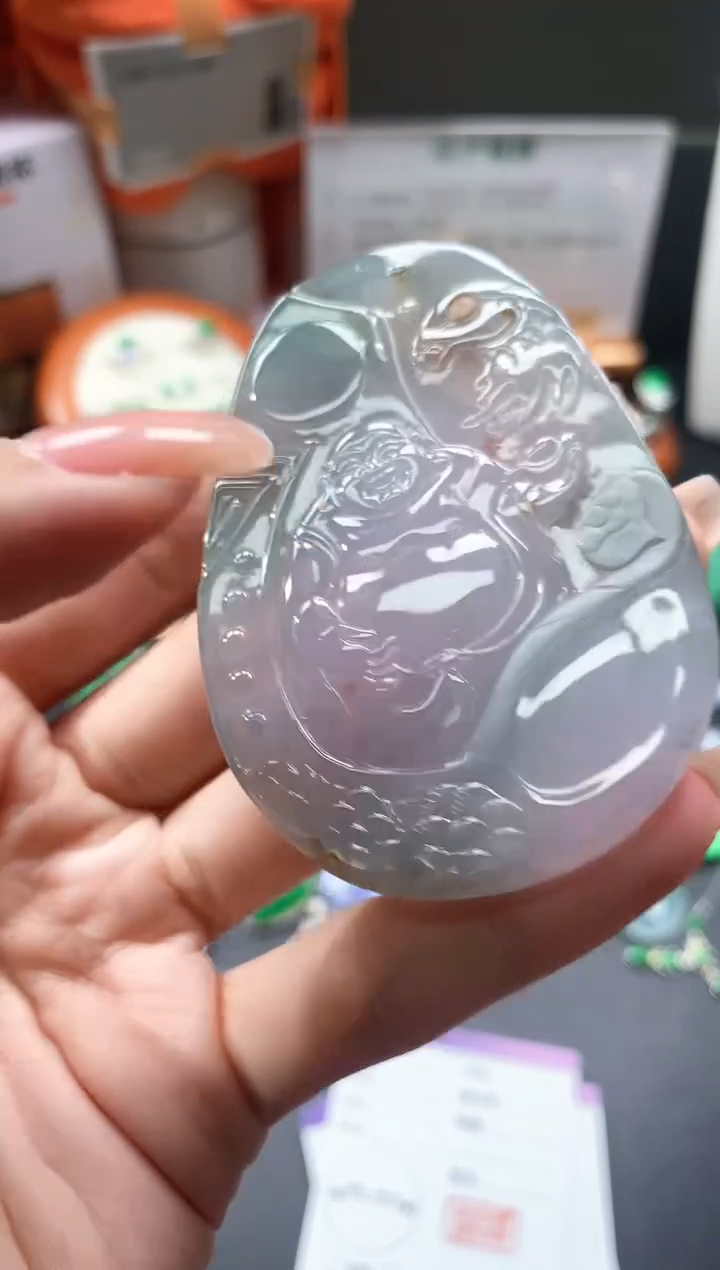 翡翠未镶嵌颈饰牌子|不退不换