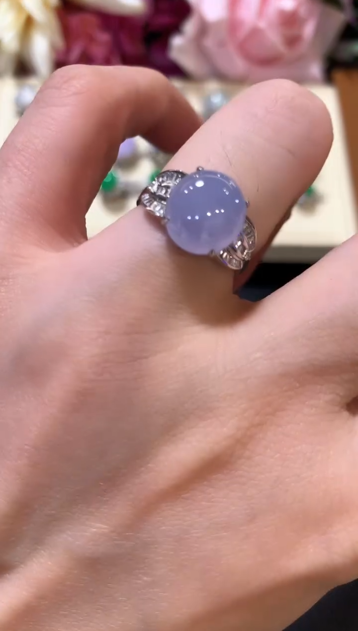 18K金镶嵌戒指翡翠z108 紫色有色差