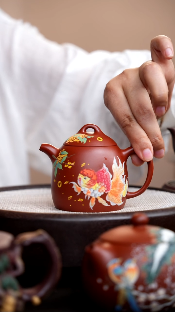 茶壶紫砂朱泥秦权泥绘桂花金鱼