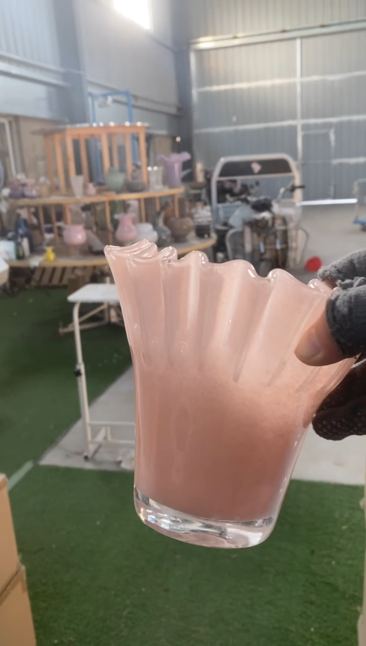 【闪购商品】玻璃132 M1