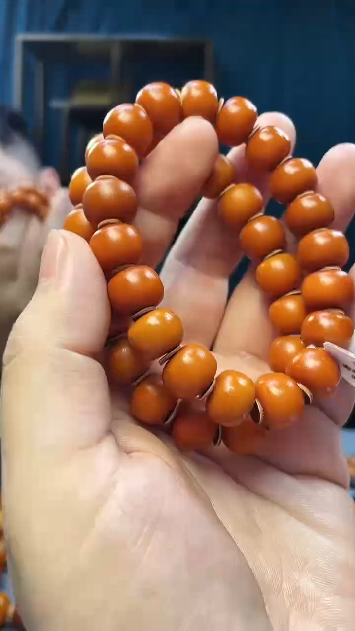 手串琥珀未镶嵌蜜蜡老型手串（多样性发其一）