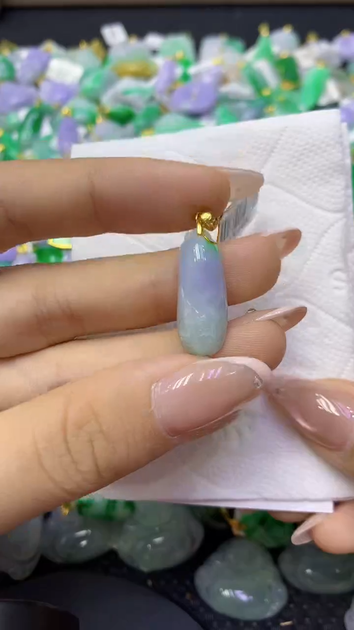 颈饰未镶嵌翡翠天然缅甸翡翠A货