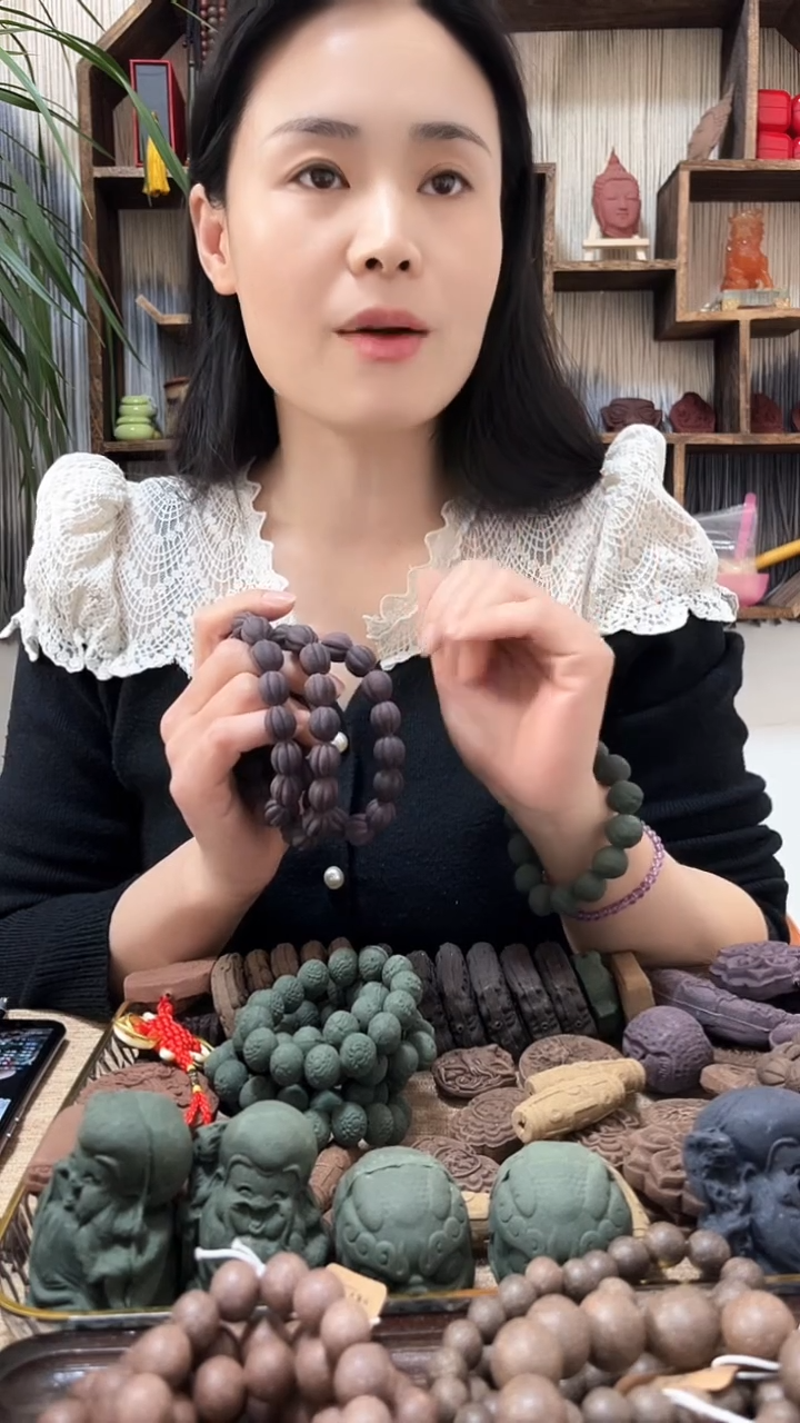 【闪购商品】泥塑紫霞瓜珠手串