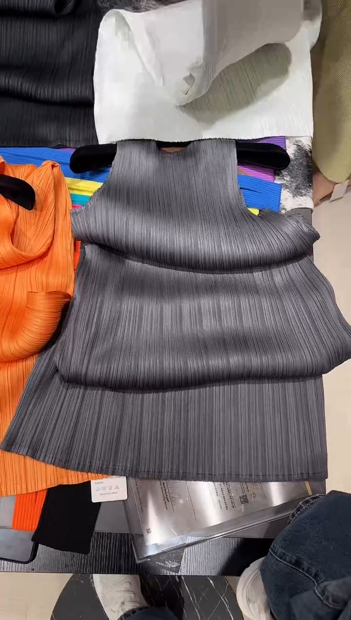 ****3093无袖连衣裙深灰色