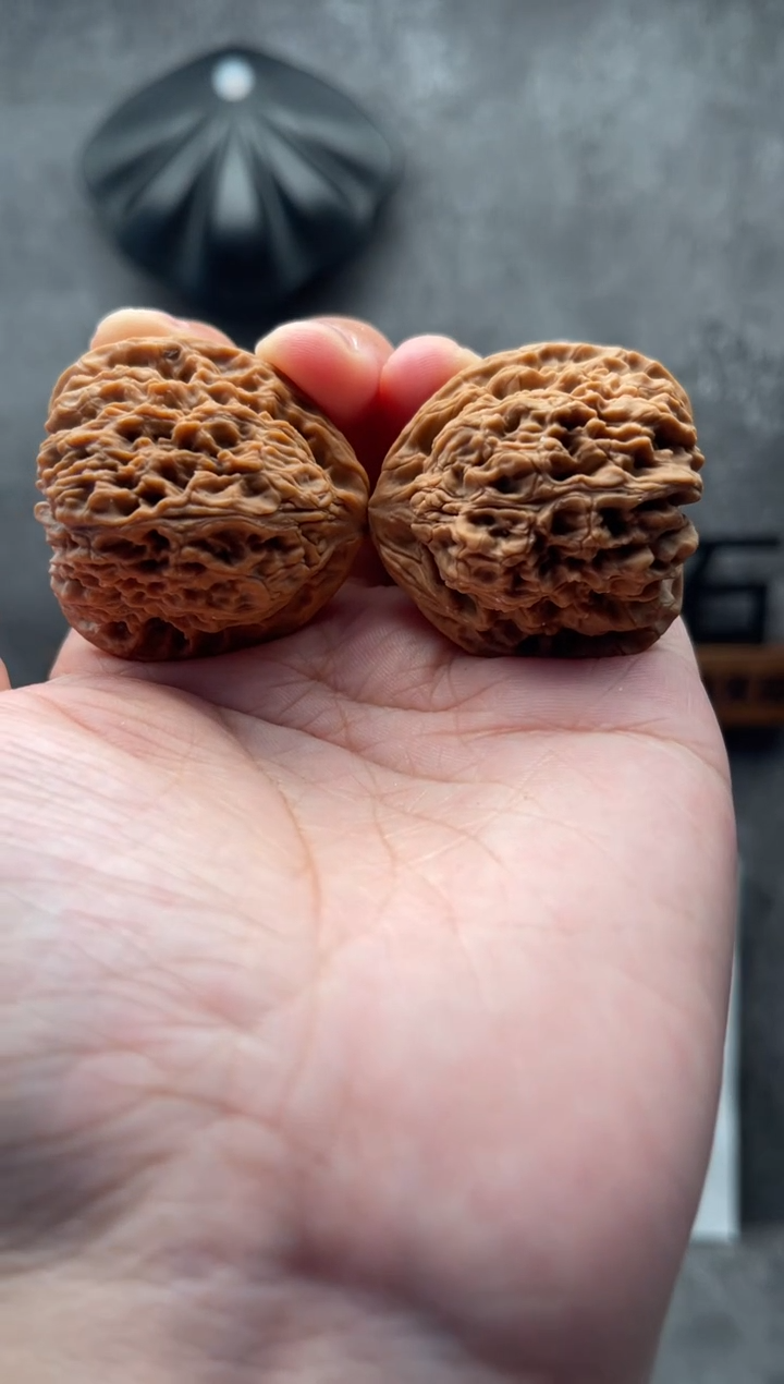 【闪购商品】文玩核桃把件南将