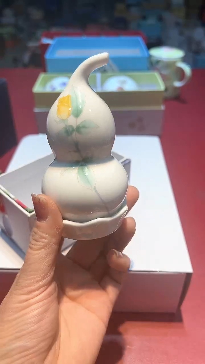 【闪购商品】瓷片锅碗瓢盆一件不剩