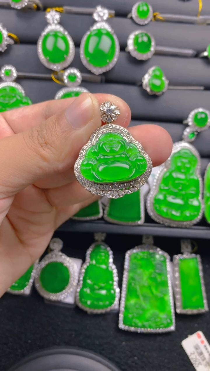 【闪购商品】翡翠颈饰银S925镶嵌11111111