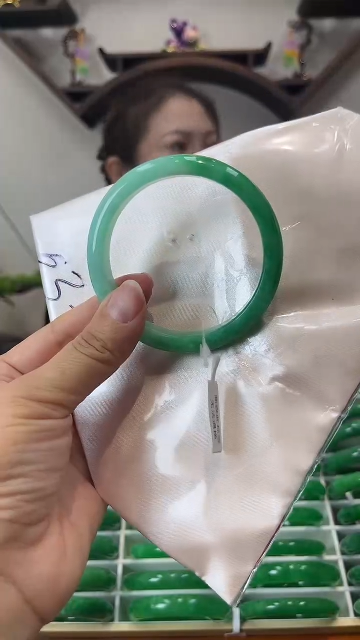 【闪购商品】砖雕闪21 圈口60 独货手镯