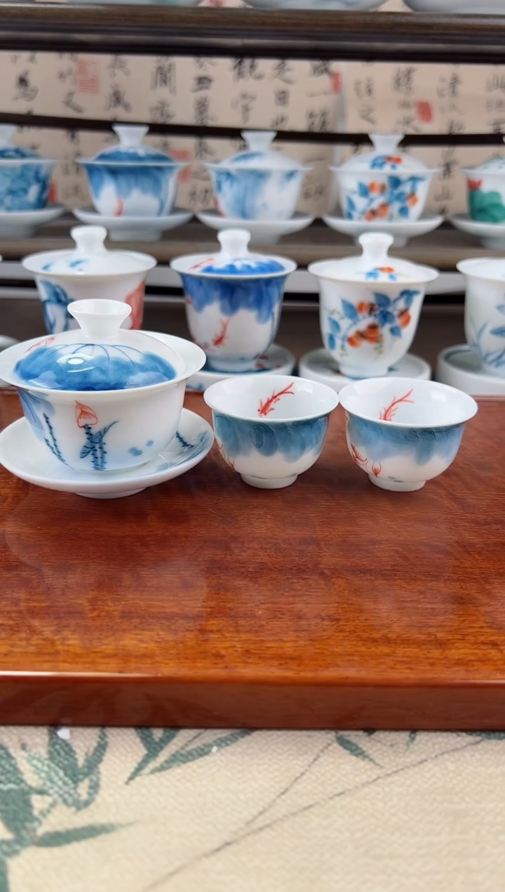 微瑕线条莲80ml三才盖碗+小美人杯2个