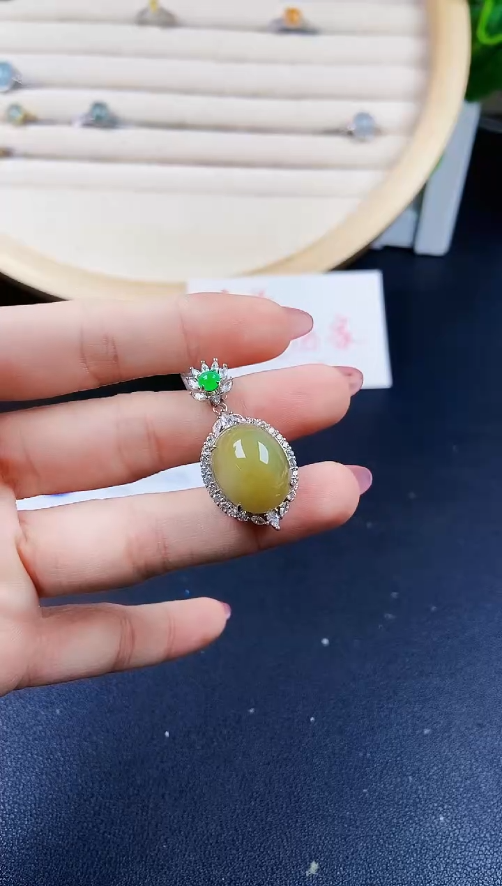 【闪购商品】翡翠颈饰银S925镶嵌12012120