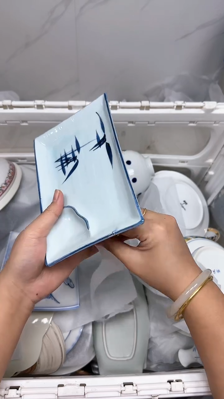 【闪购商品】1721回流瓷器默认微瑕，18.8包邮