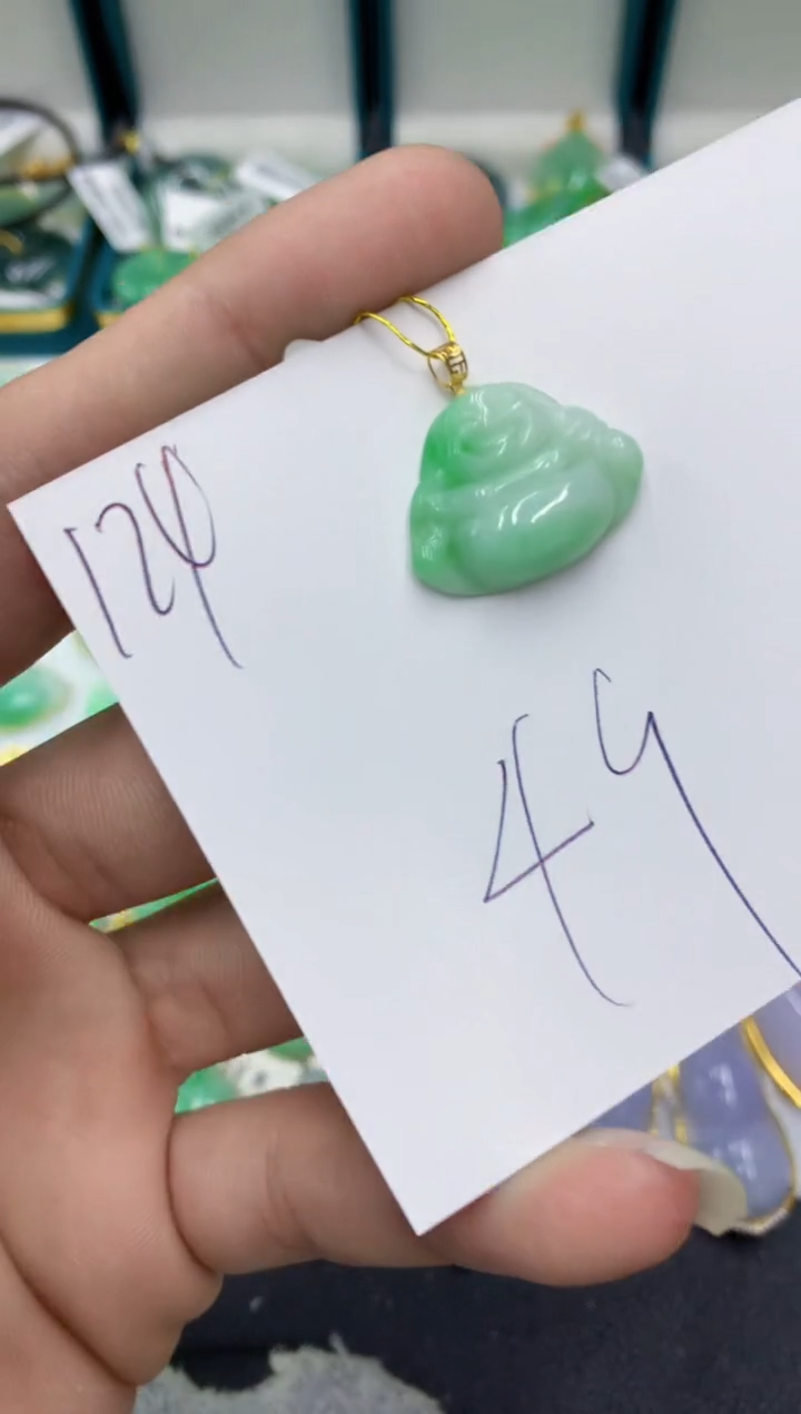 【闪购商品】翡翠颈饰18K金镶嵌翡翠