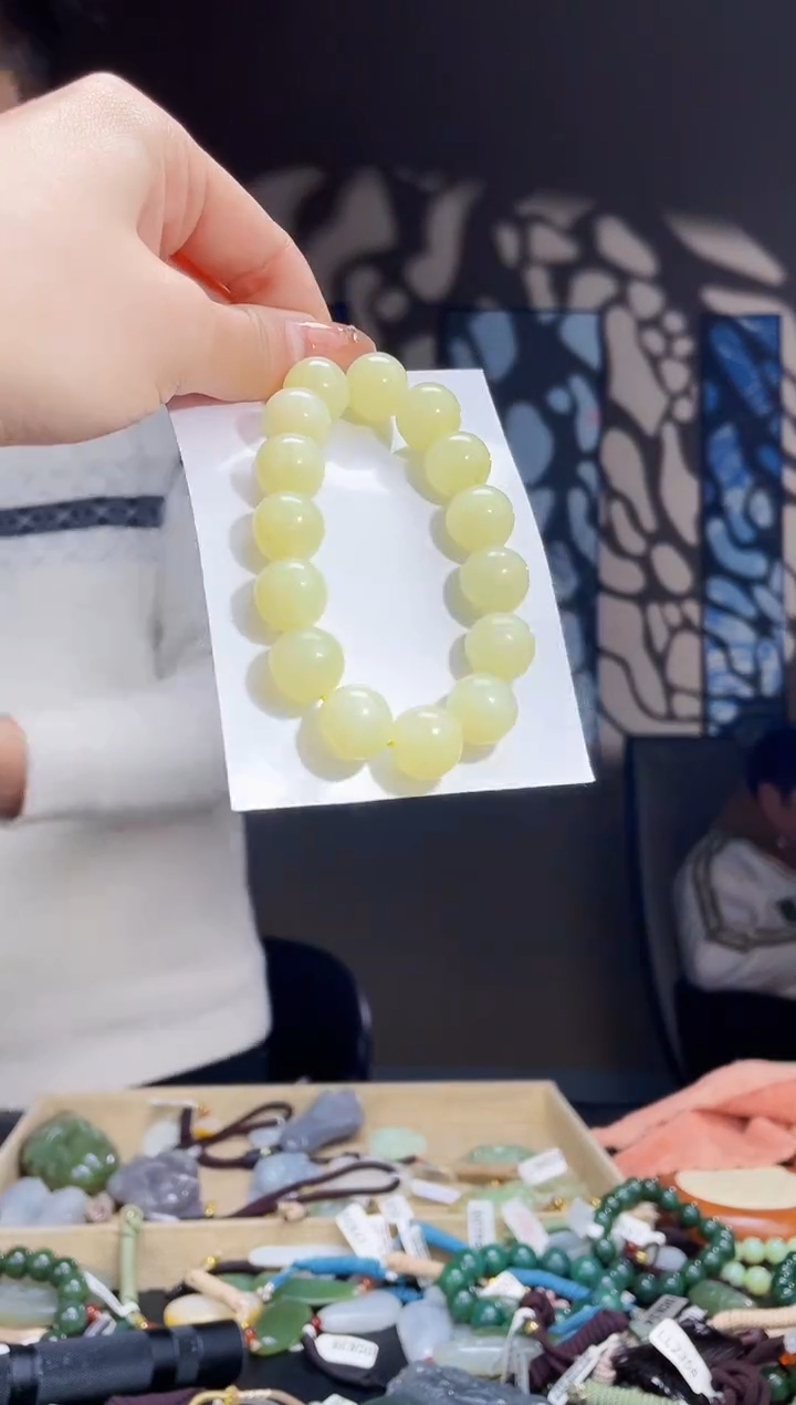 【闪购商品】和田玉挂件未镶嵌拍一发一