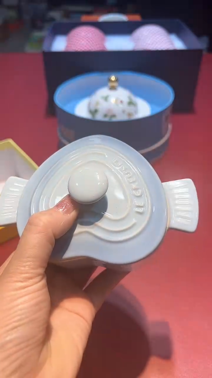 【闪购商品】瓷片锅碗瓢盆一件不剩