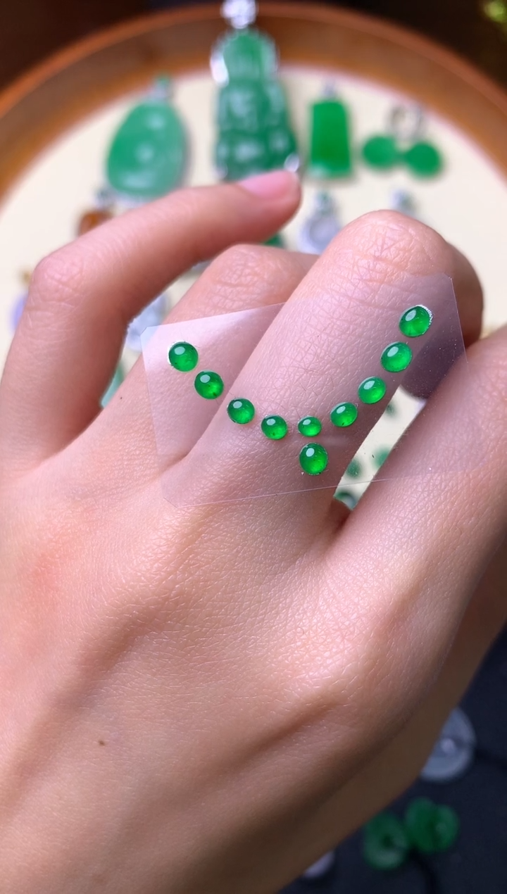 【闪购商品】定制翡翠未镶嵌裸石（镶嵌定制）