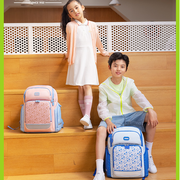 NJ7*旅放心书包一二三到六年级小学生高颜值反光条减负超轻背包