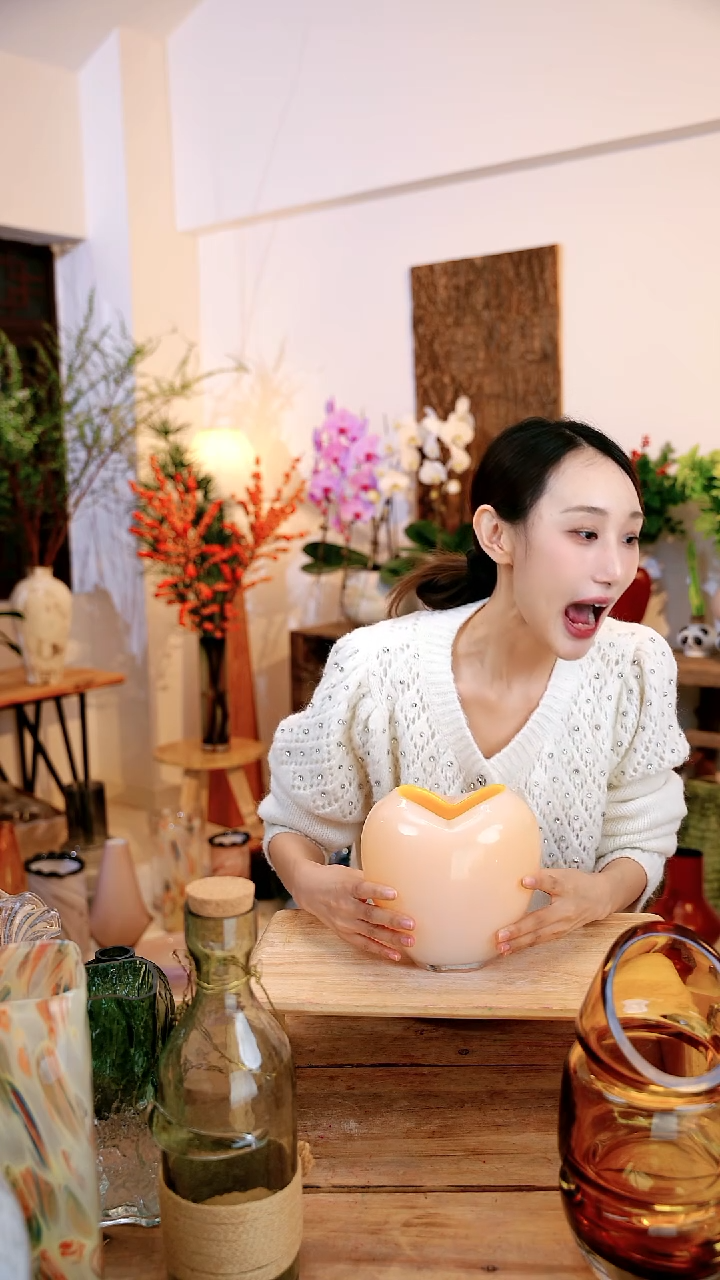 完全开放阿****斯七礼夫人花瓶001