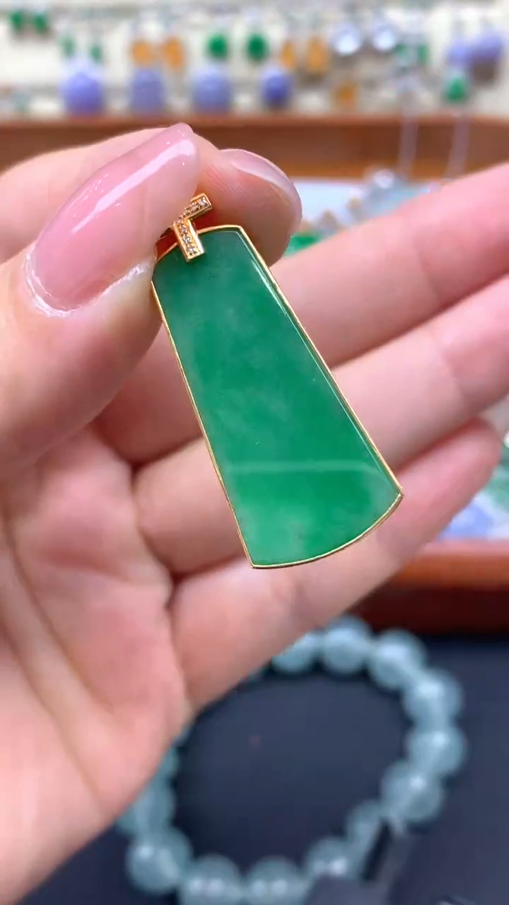 【闪购商品】翡翠颈饰未镶嵌197-天然翡翠