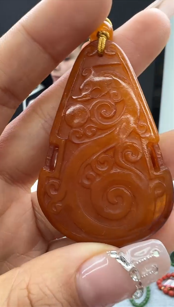 【闪购商品】琥珀颈饰未镶嵌612秒拍号