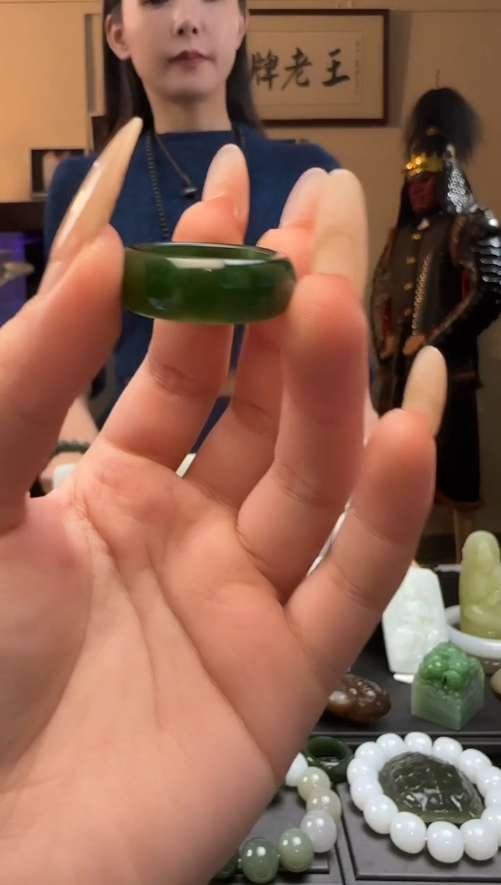 【闪购商品】和田玉碧玉戒指未镶嵌（19-21）