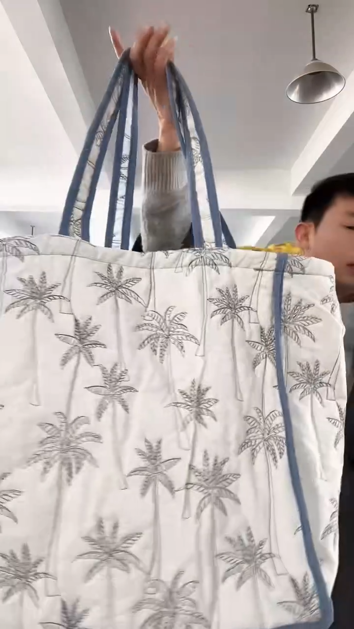 棉棉A03   大包发1个