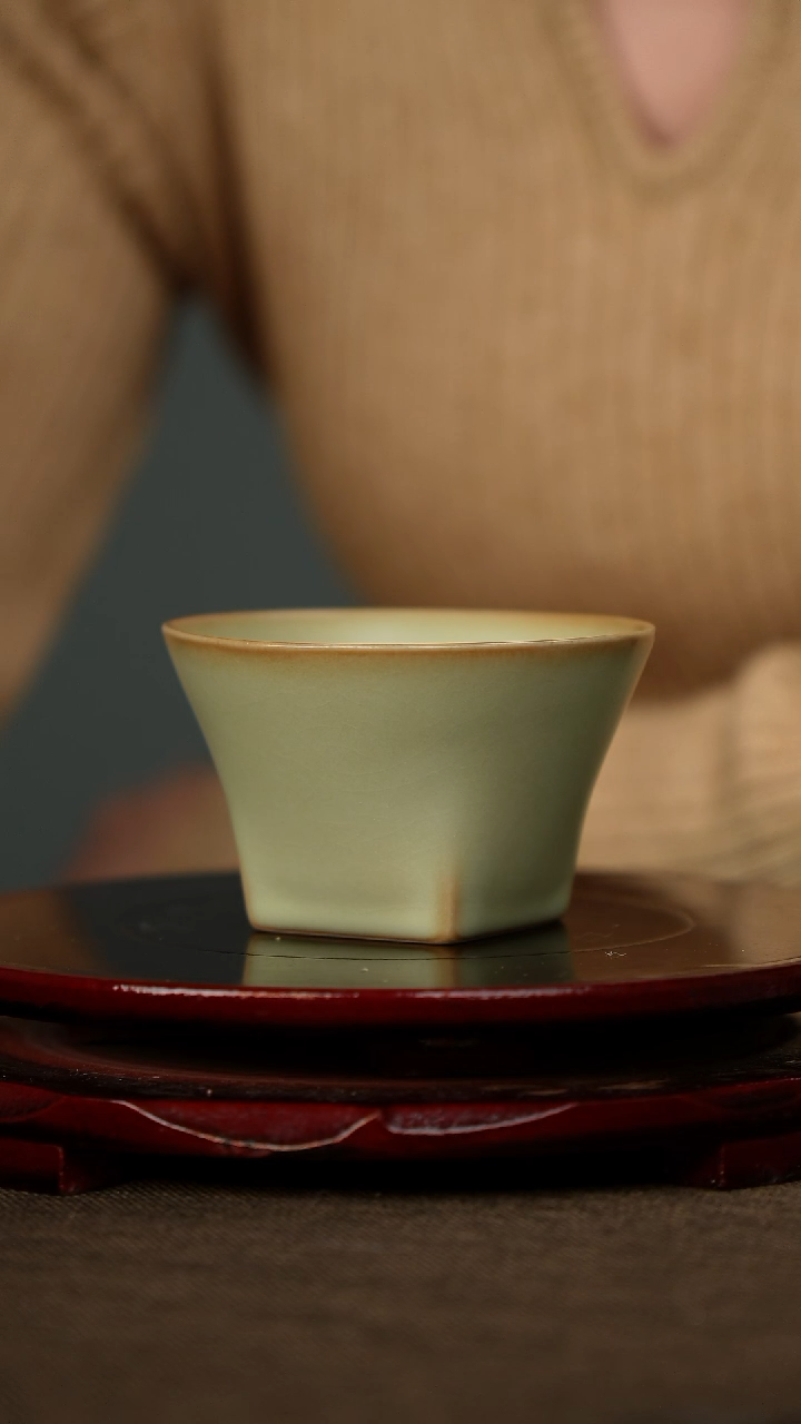 全品 粉青 天圆地方 带底款
