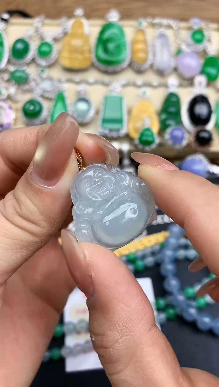 颈饰18K金镶嵌翡翠45-中国好珍宝