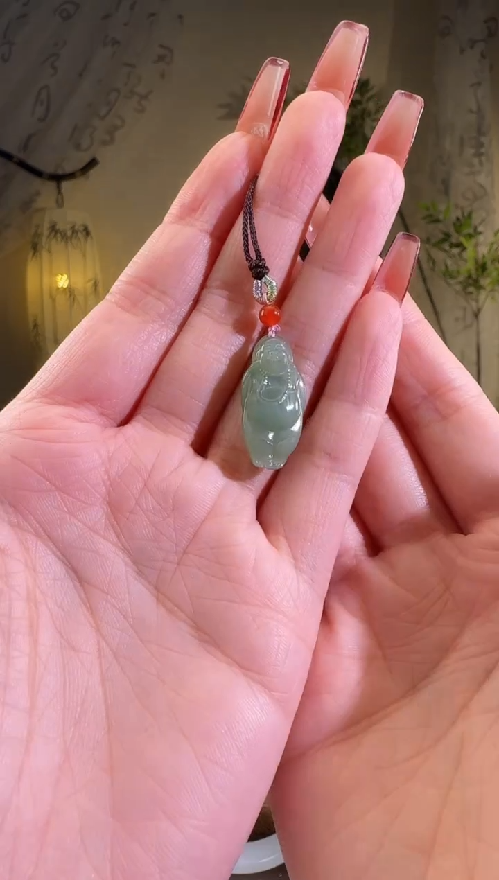 【闪购商品】和田玉颈饰未镶嵌佛