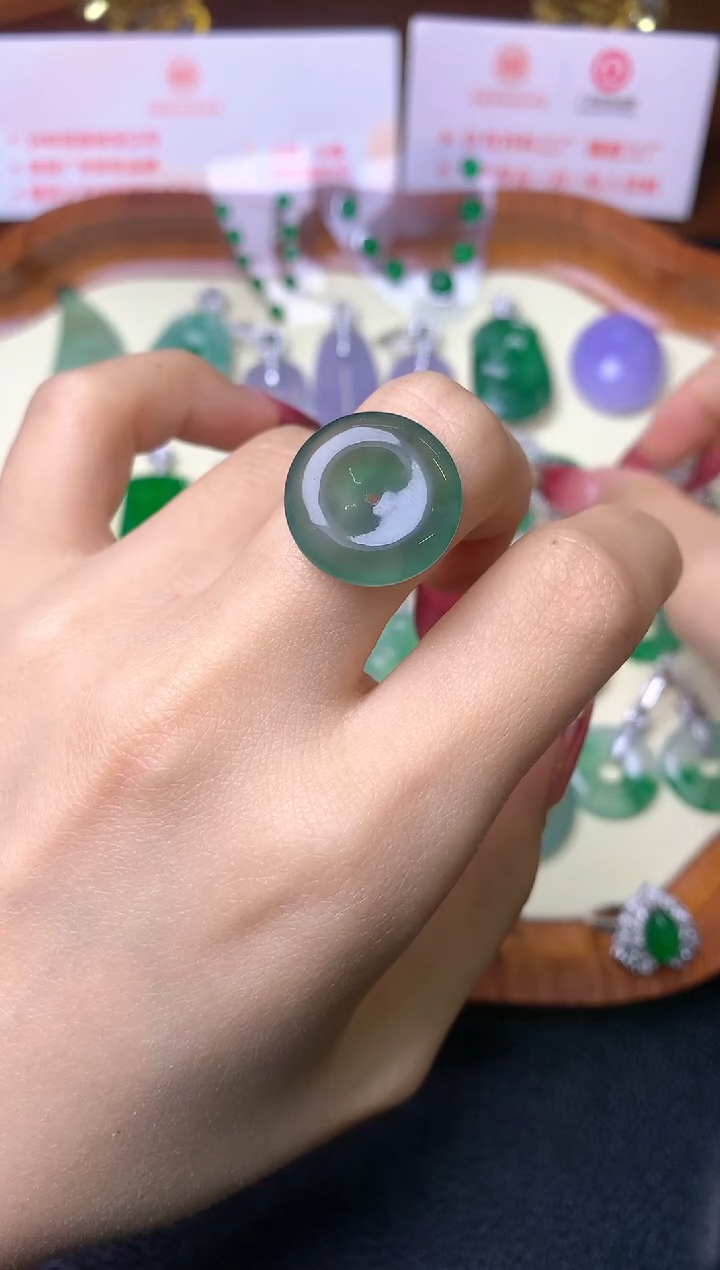 【闪购商品】定制翡翠未镶嵌裸石（镶嵌定制）