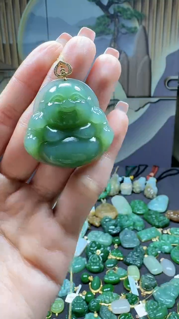 【闪购商品】和田玉挂件18K金镶嵌1