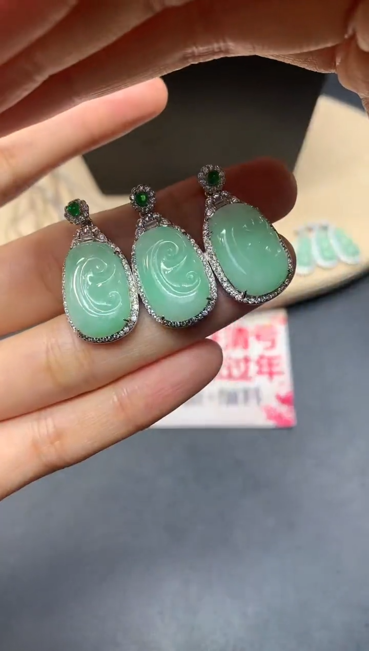 【闪购商品】翡翠吊坠(不含链)银S925镶嵌如意【多样性发其一】