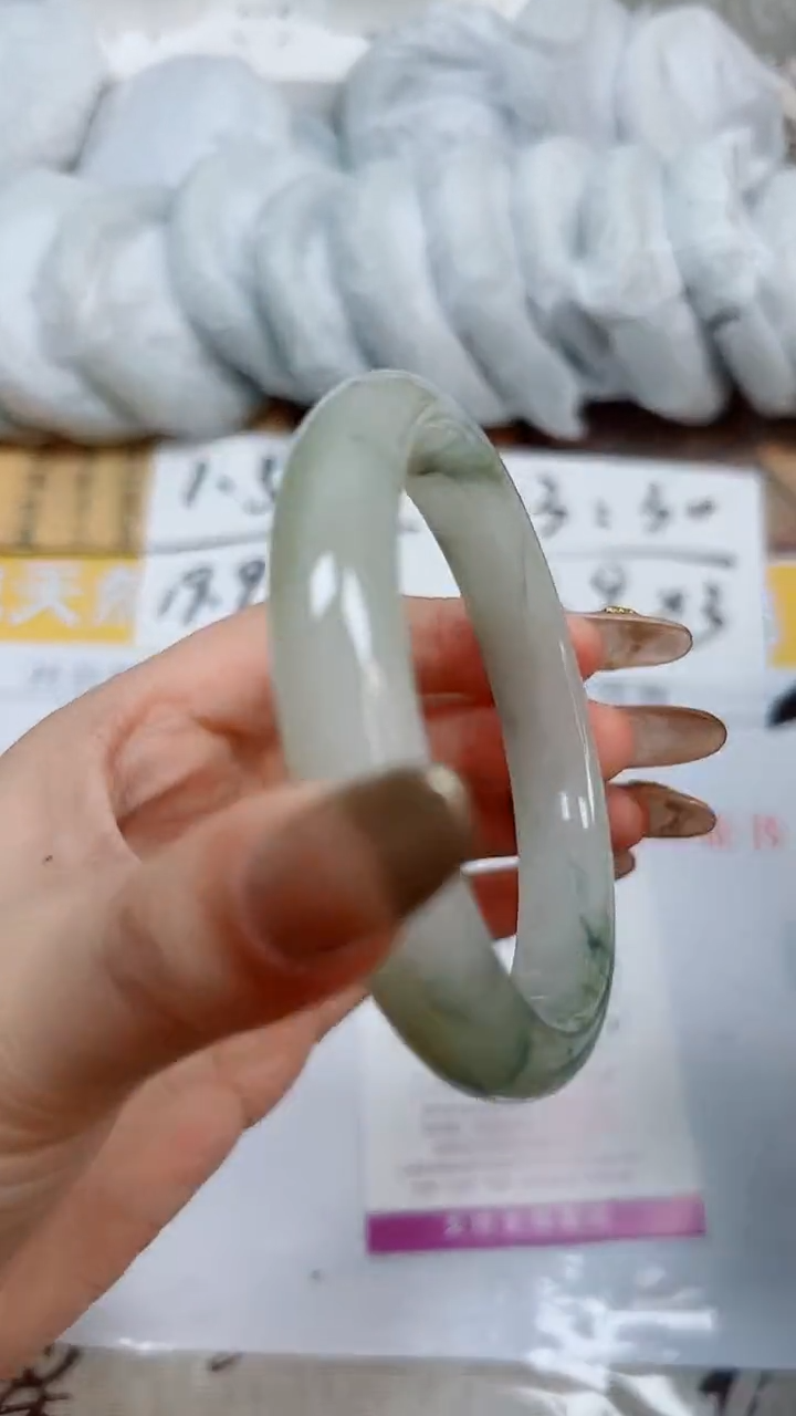 【闪购商品】石英质玉手镯合金K267-61.2