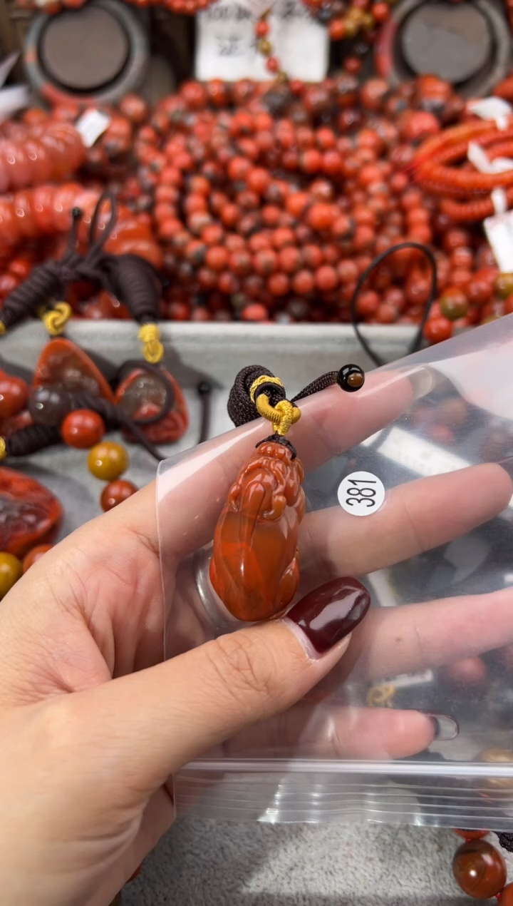 未镶嵌手串南红玛瑙要****友15+