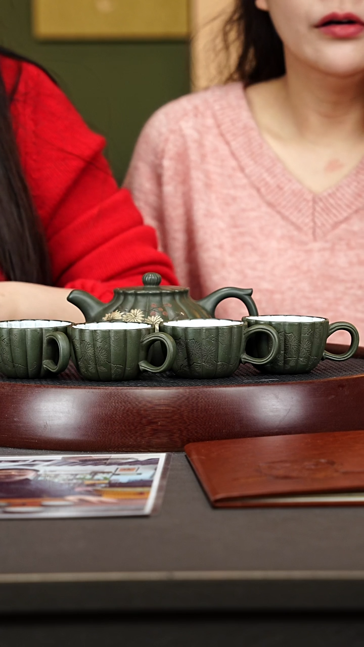 茶壶紫砂20WSG半菊套组 寅春绿泥300cc