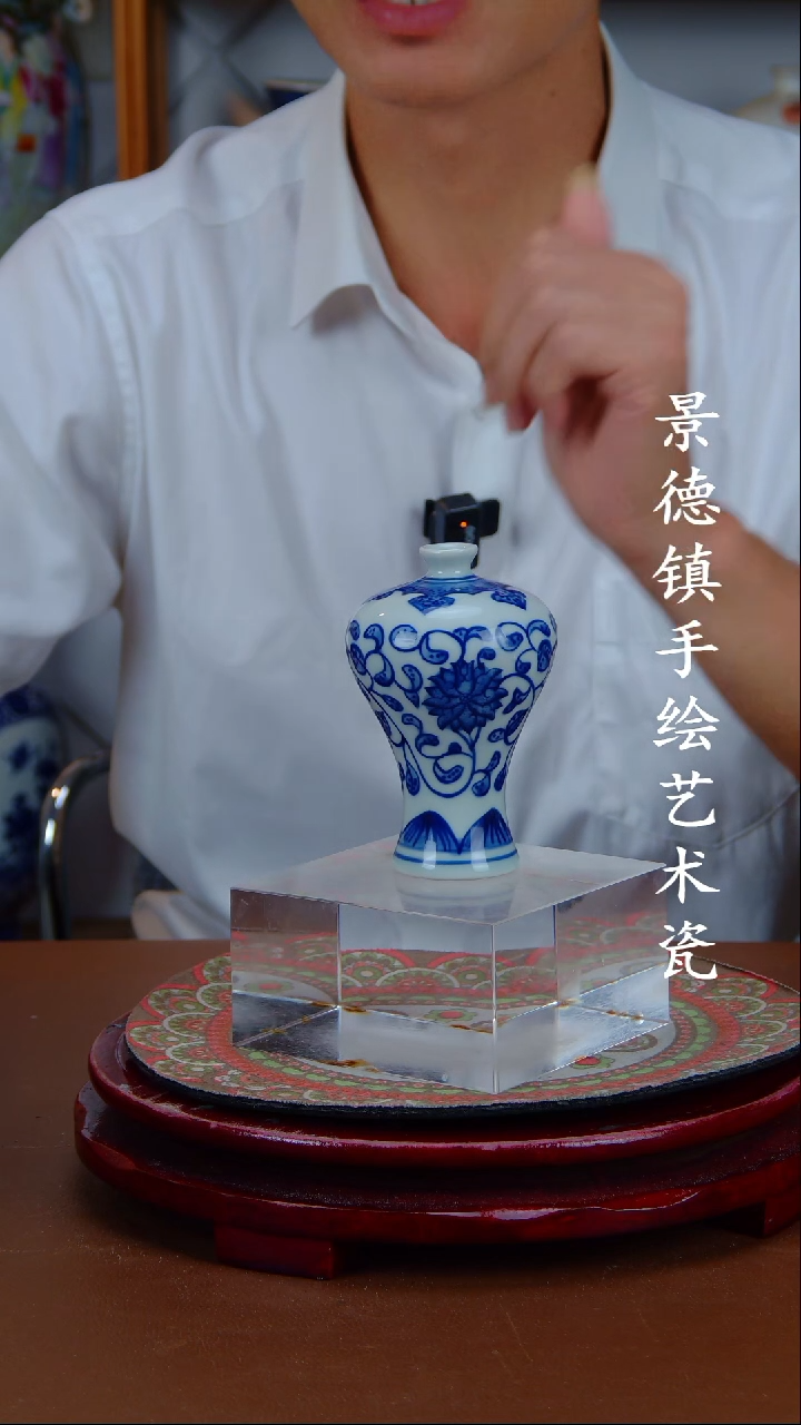 现代景德镇手工手绘陶瓷摆件2