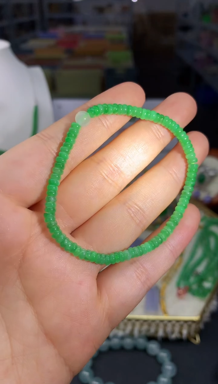 【闪购商品】翡翠手串未镶嵌翡翠手串|不退不换
