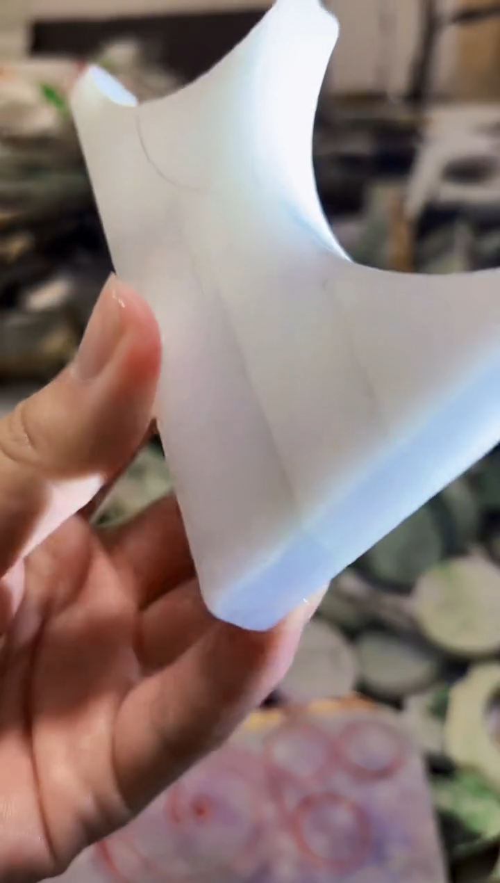 【闪购商品】翡翠颈饰未镶嵌A货白文1658