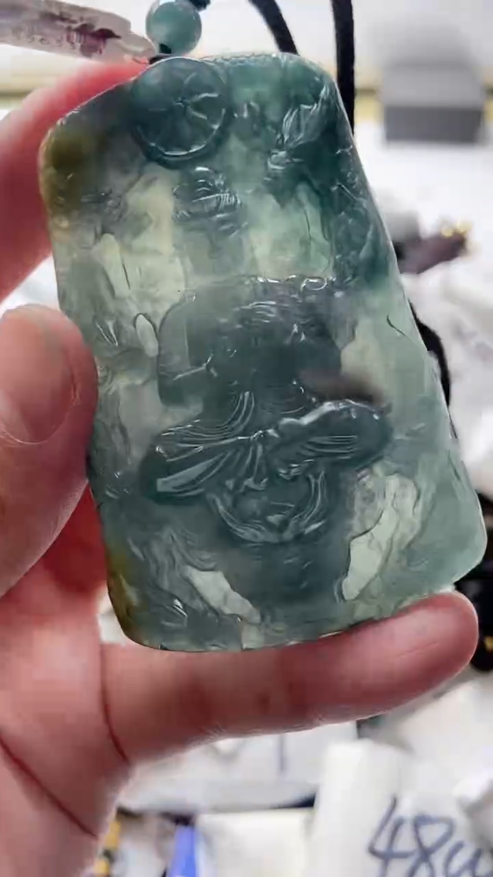 【闪购商品】翡翠颈饰未镶嵌8888888888888