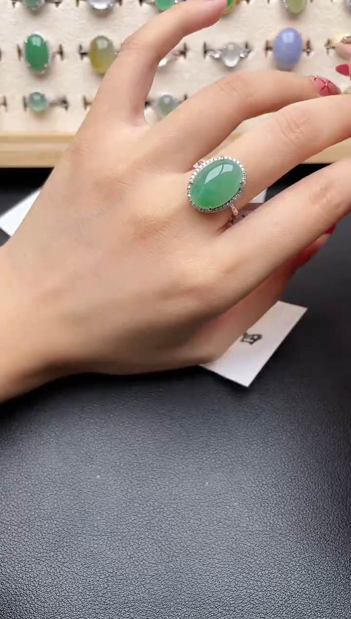 【闪购商品】翡翠戒指银S925镶嵌一物一证一礼盒