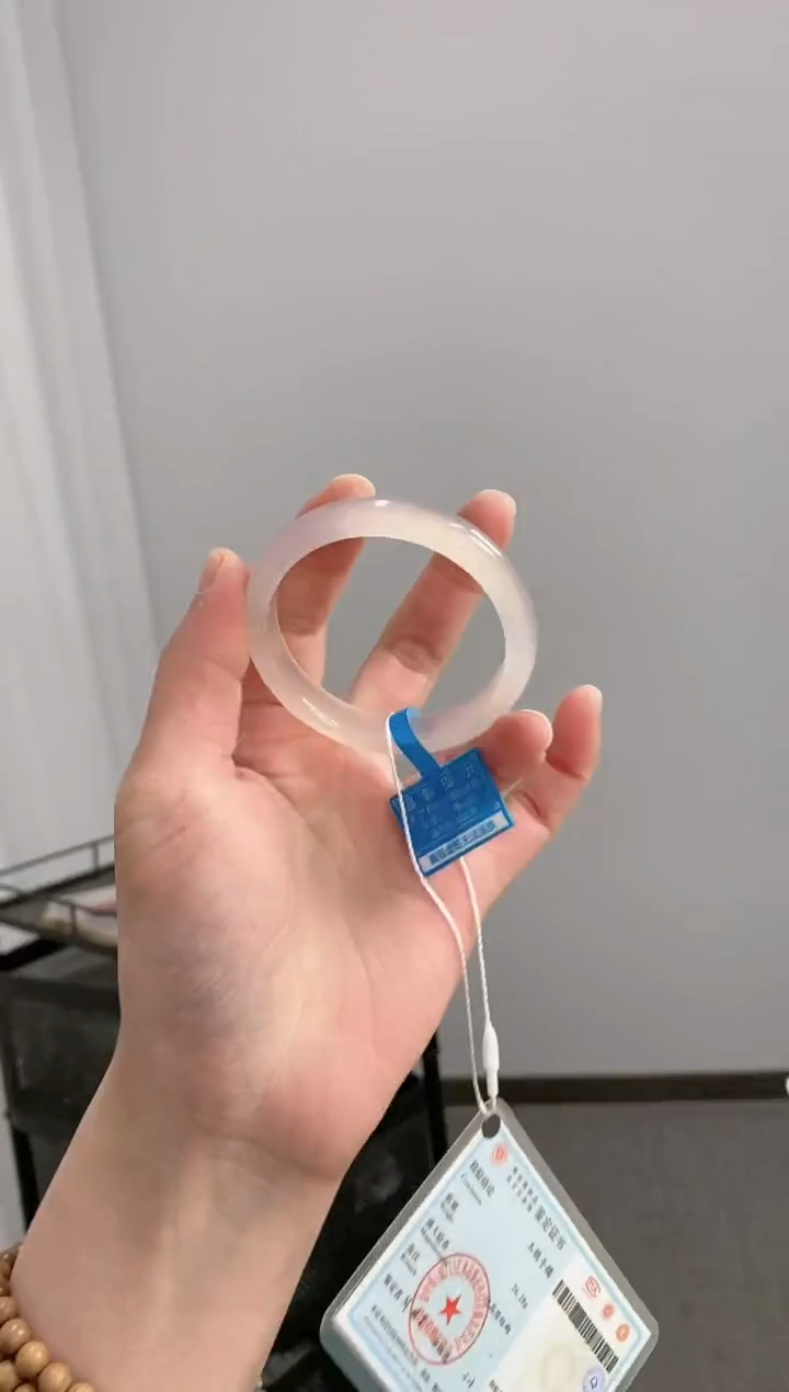 【闪购商品】玛瑙/玉髓手镯未镶嵌50-51圈