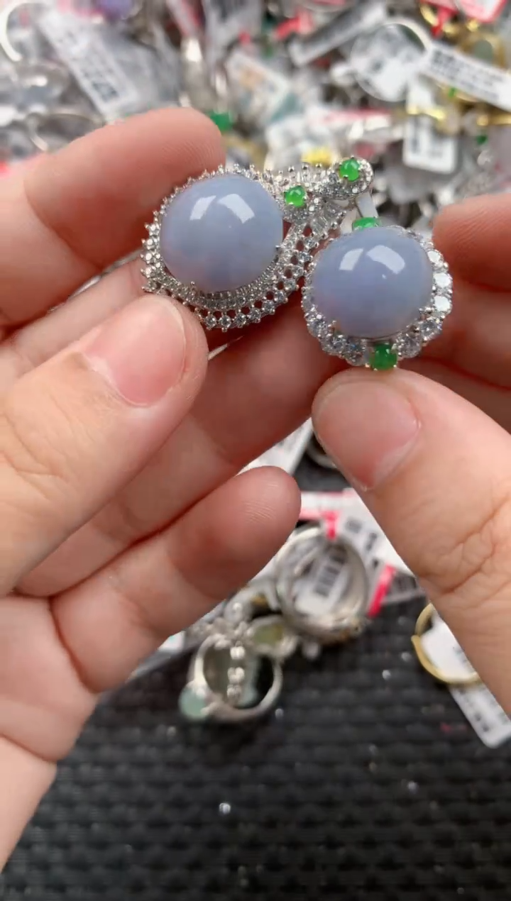 银S925镶嵌戒指翡翠333        7