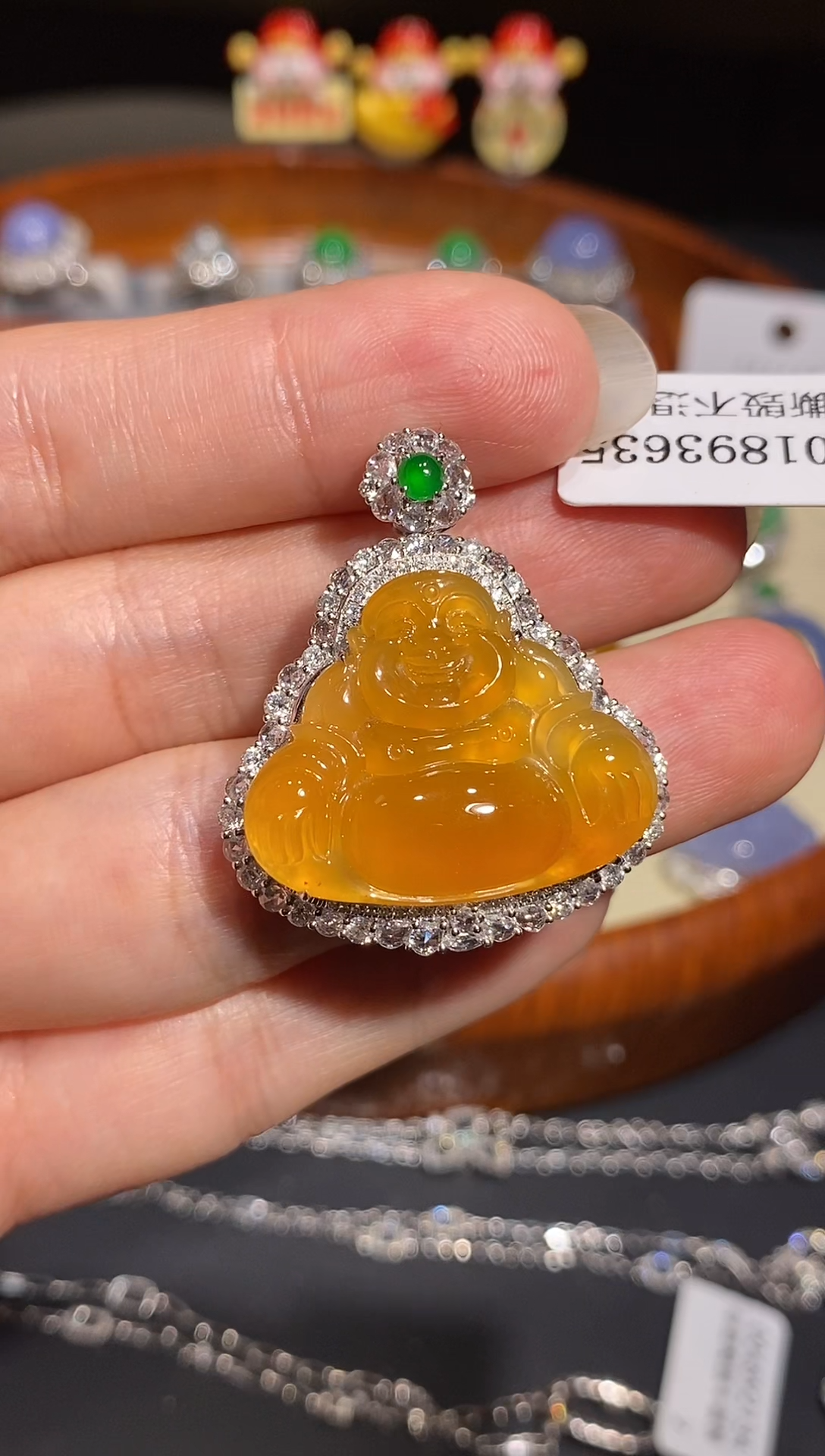 【闪购商品】翡翠吊坠(不含链)18K金镶嵌吊坠