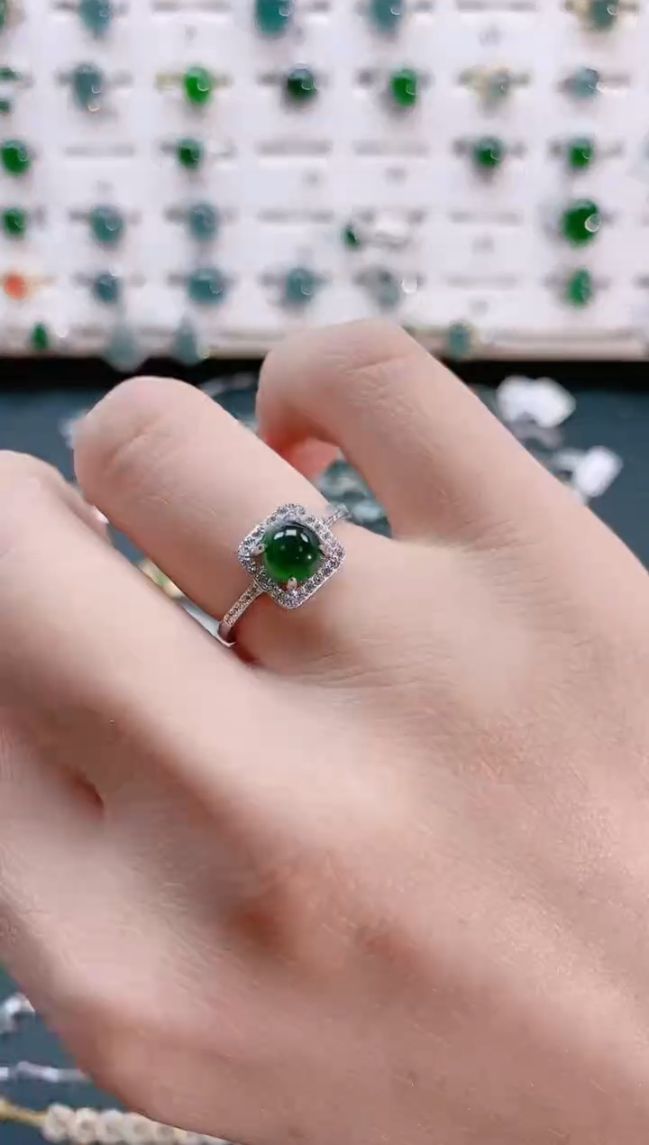 【闪购商品】翡翠戒指银S925镶嵌天然翡翠