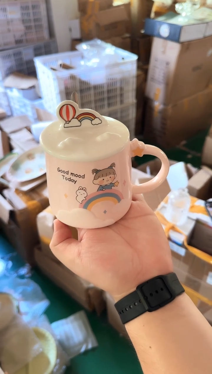 瓷片品质好，发货快，放心拍  水杯