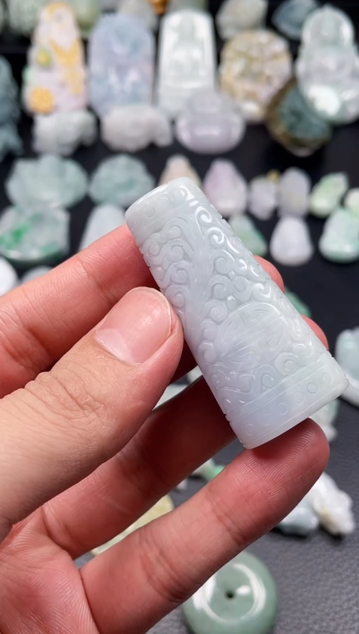 翡翠未镶嵌颈饰天然翡翠a货