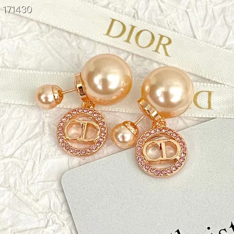 铜合金仿珍珠耳饰 7167珠珠耳钉女个性时尚气质轻奢耳饰高级