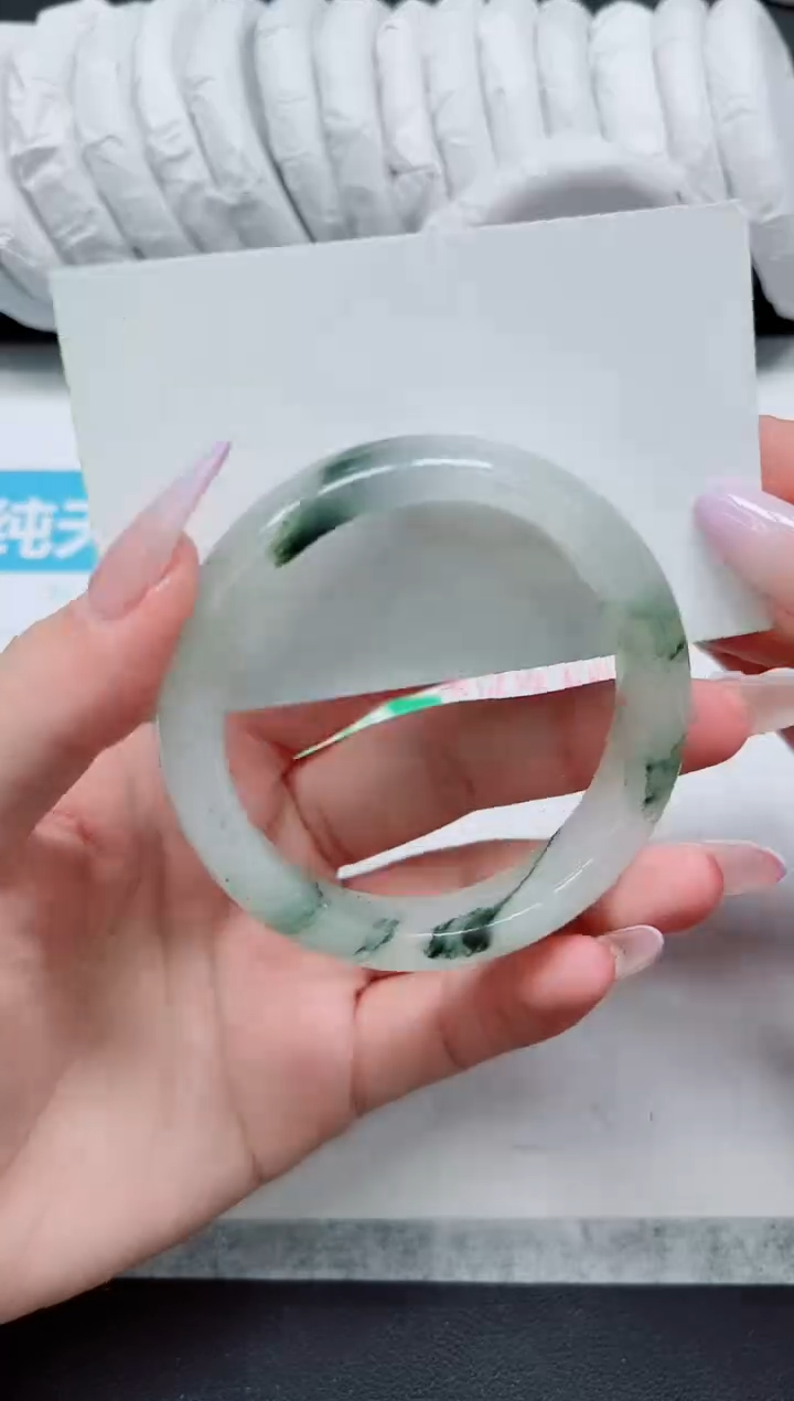 石英质玉手镯未镶嵌97-56.7